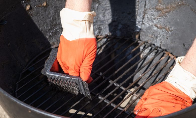 Barbecue-Pourquoi-zapper-la-brosse-metallique-pour-le-nettoyage