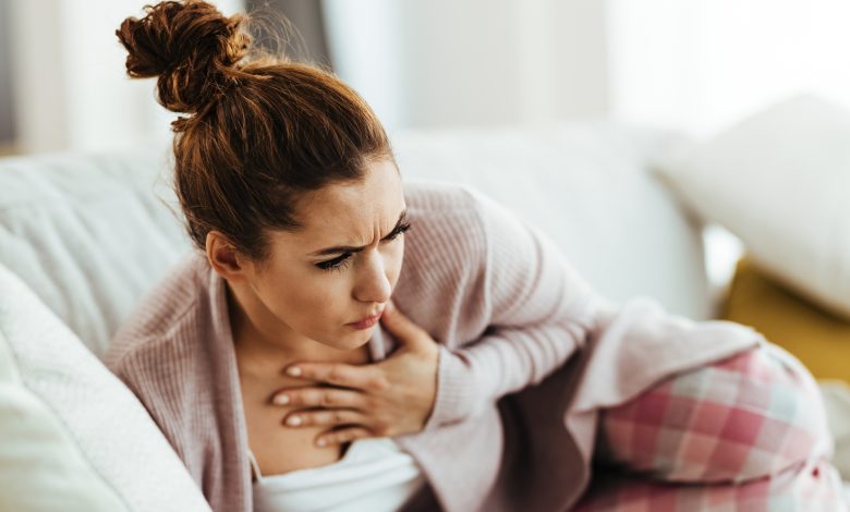 Exploration approfondie du lien potentiel entre la toux chronique et le reflux gastro-œsophagien.