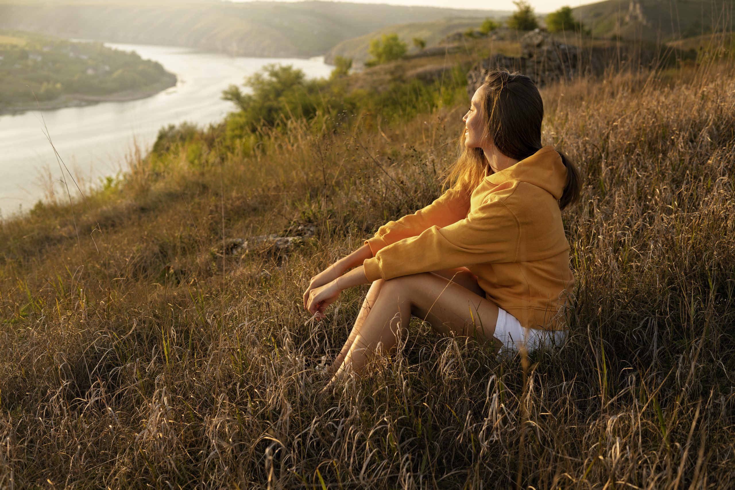 Explorer la beauté de la solitude pour se reconnecter à soi-même et s'épanouir pleinement."