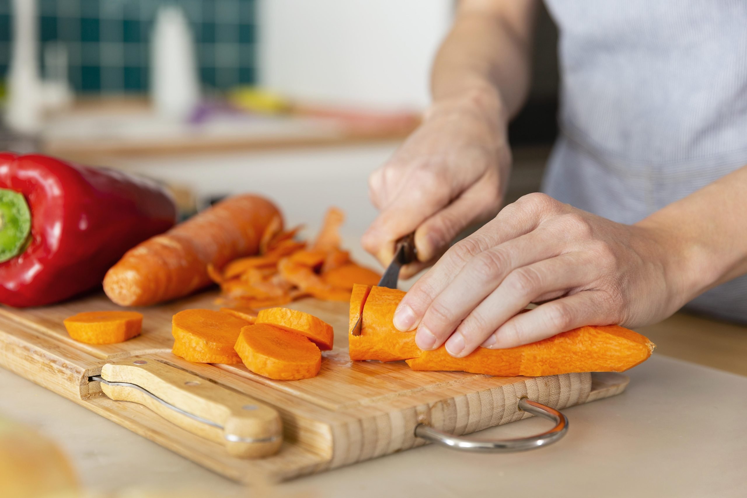 Épluchures de Carotte : Astuces Gourmandes et Éco-Responsables !