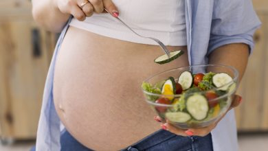 Nourrissez-vous et Bébé avec ces Superaliments Puissants pendant Votre Grossesse Épanouissante !