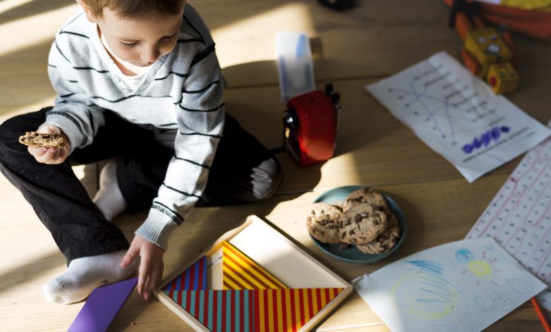 Naviguer l'univers de la subjectivation : Comment l'identité s'épanouit chez les enfants curieux.