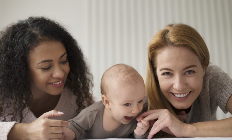 Trouvez l'équilibre : Parentalité heureuse et connexion intérieure après l'arrivée de bébé