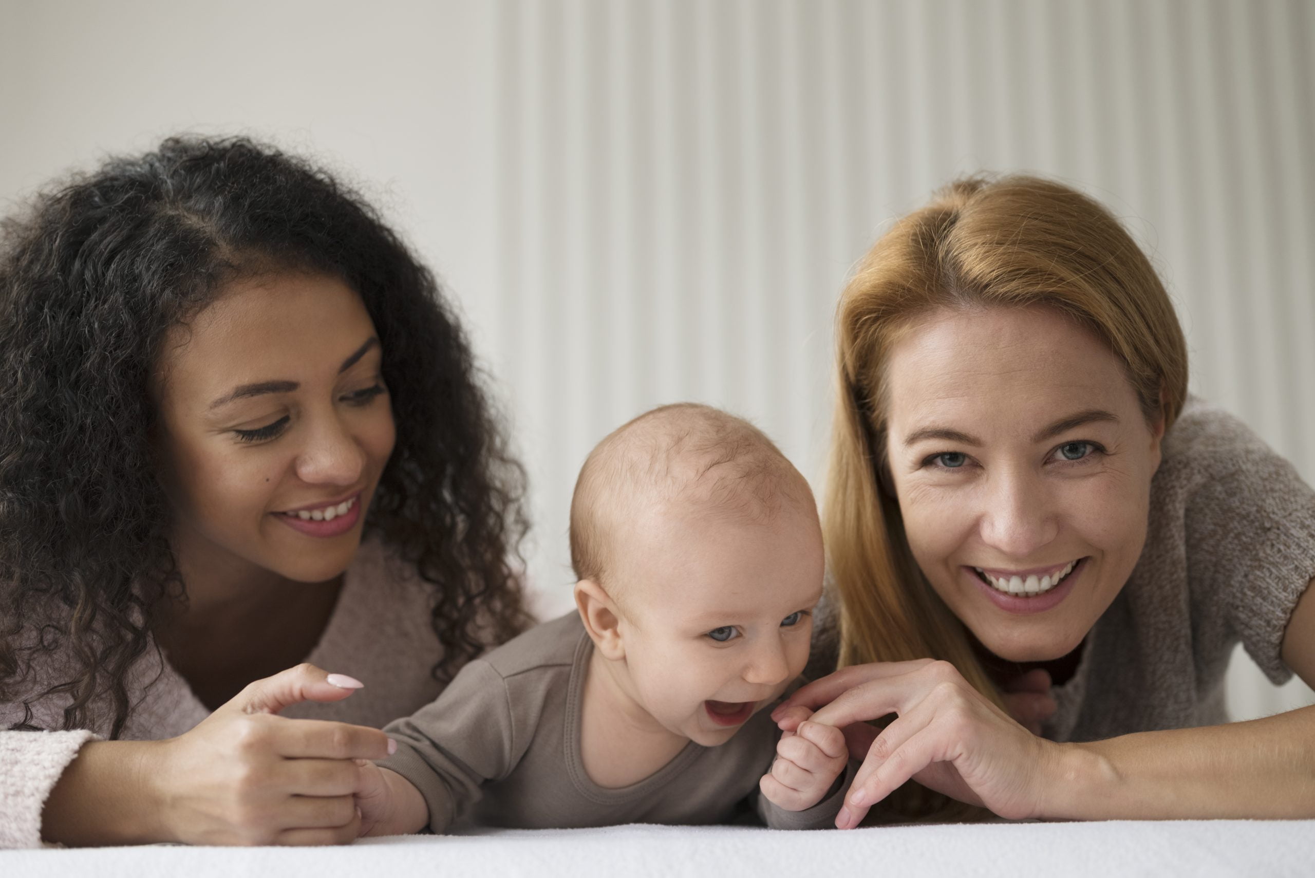 Trouvez l'équilibre : Parentalité heureuse et connexion intérieure après l'arrivée de bébé