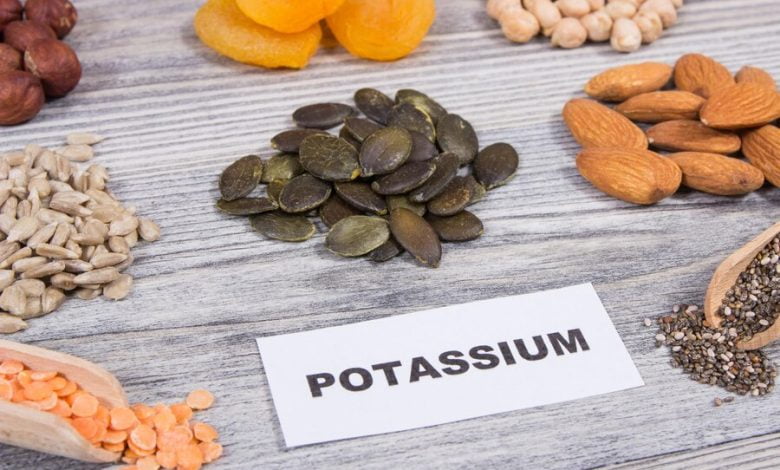 Plongez dans le monde du potassium : son rôle vital, les carences et les solutions