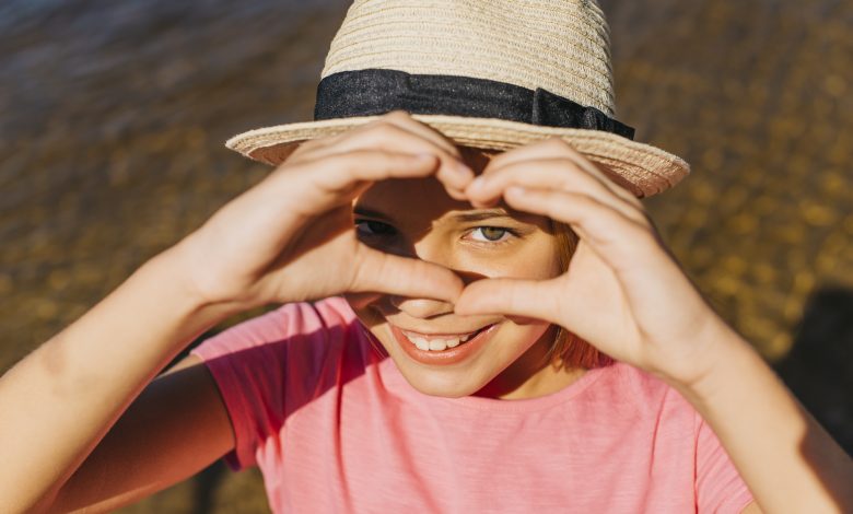 Souriez sous le Soleil !  Astuces pour Protéger vos Petits Explorateurs