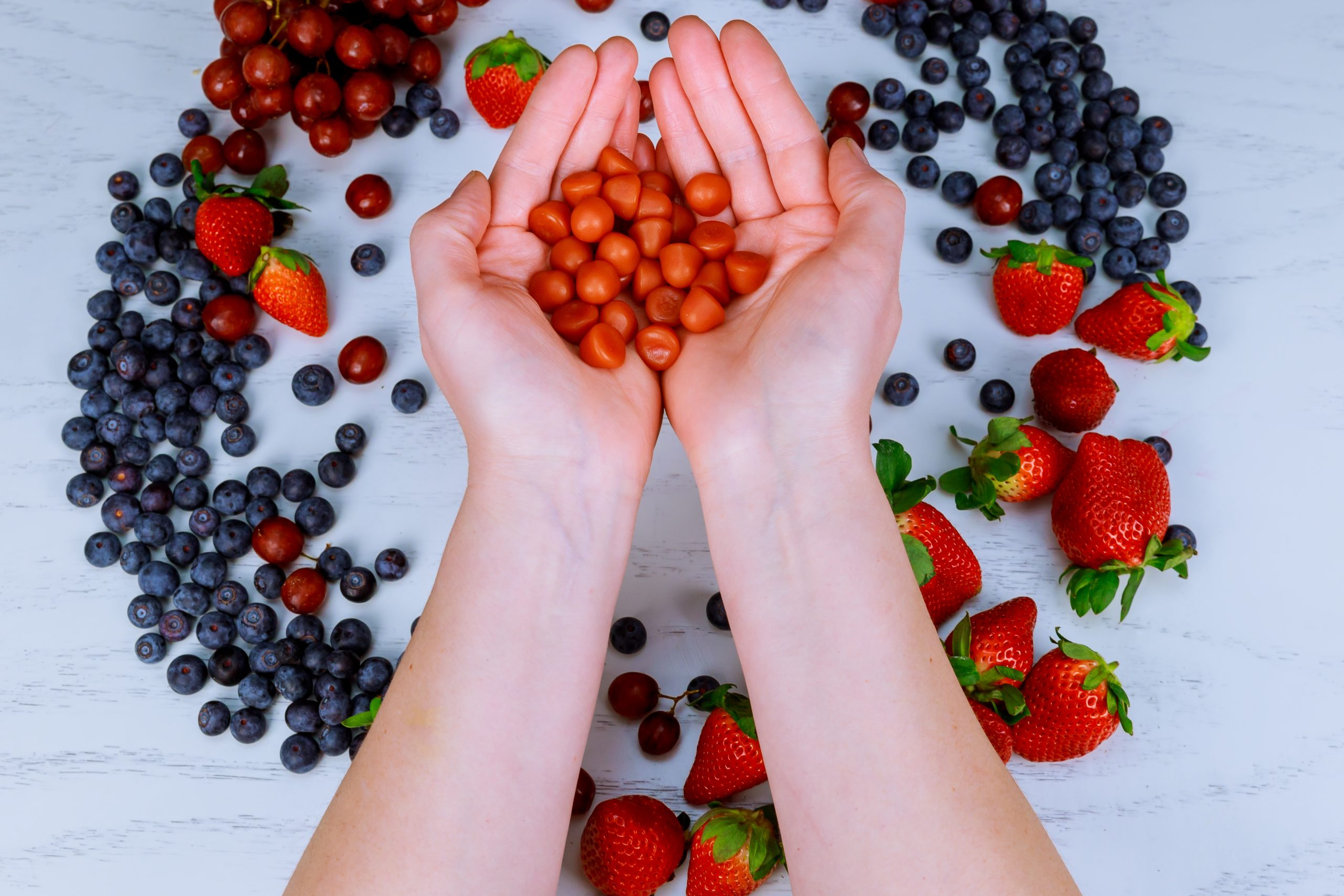 Booste ta santé avec les super-héros : Antioxydants dans les Fruits Rouges !