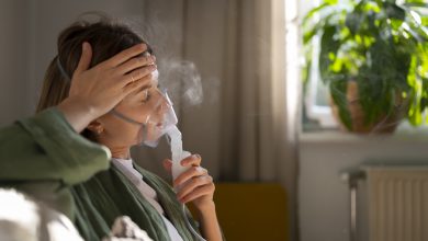 Décoder le Syndrome d'hyperventilation : Symptômes, Causes et Stratégies de Gestion Respiratoire