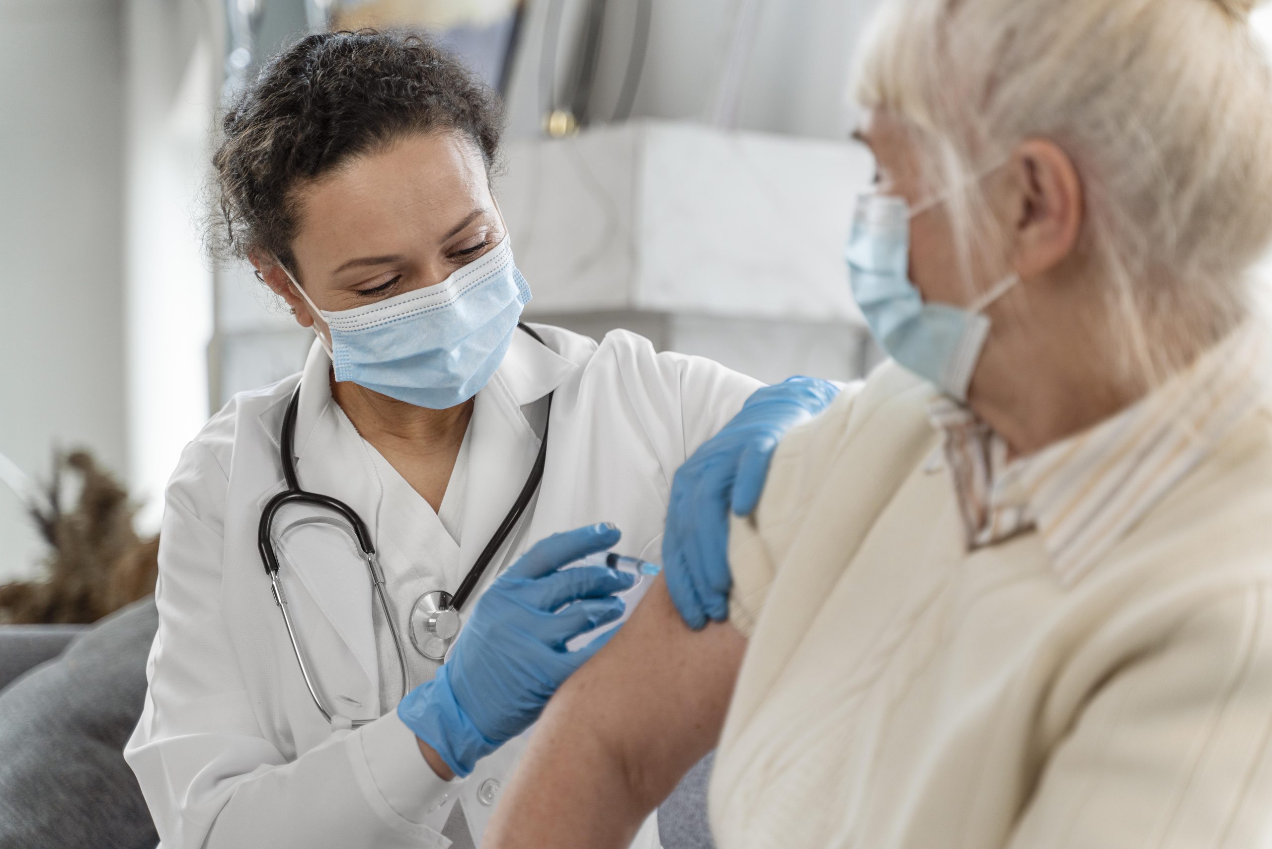 Découvrez comment les vaccins courants pourraient aider à réduire le risque de développer l'Alzheimer.