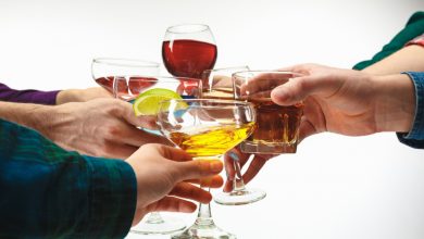 Découvrez les choix d'Alcool les moins caloriques pour préserver votre ligne et votre plaisir.