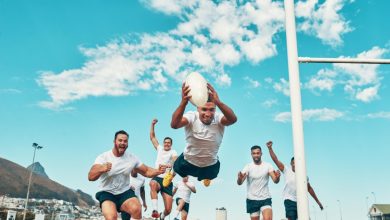 Découvrez comment le rugby améliore la santé physique et mentale dans notre analyse complète.