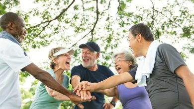 Découvrez les meilleurs loisirs pour les séniors et maintenez une vie active et sociale épanouie