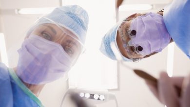 Les atouts des chirurgiennes pourquoi opter pour une main féminine en chirurgie médicale ?