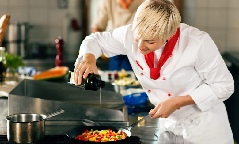 Découvrez les Secrets de Laurent Mariotte pour une Ratatouille Parfaite : Recette Authentique et Texture Idéale