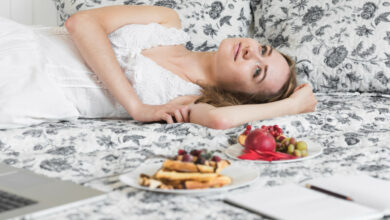 Optimisez votre sommeil en adoptant de bonnes habitudes alimentaires nos conseils essentiels.