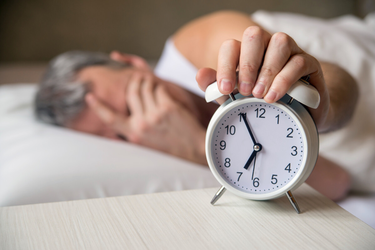 Sommeil insuffisant un risque pour alzheimer ? Découvrez l'impact sur la santé cérébrale.