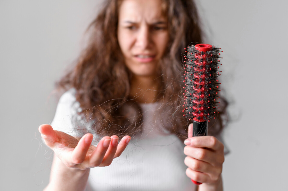 Découvrez comment la consommation de boissons sucrées peut affecter la santé de vos cheveux.