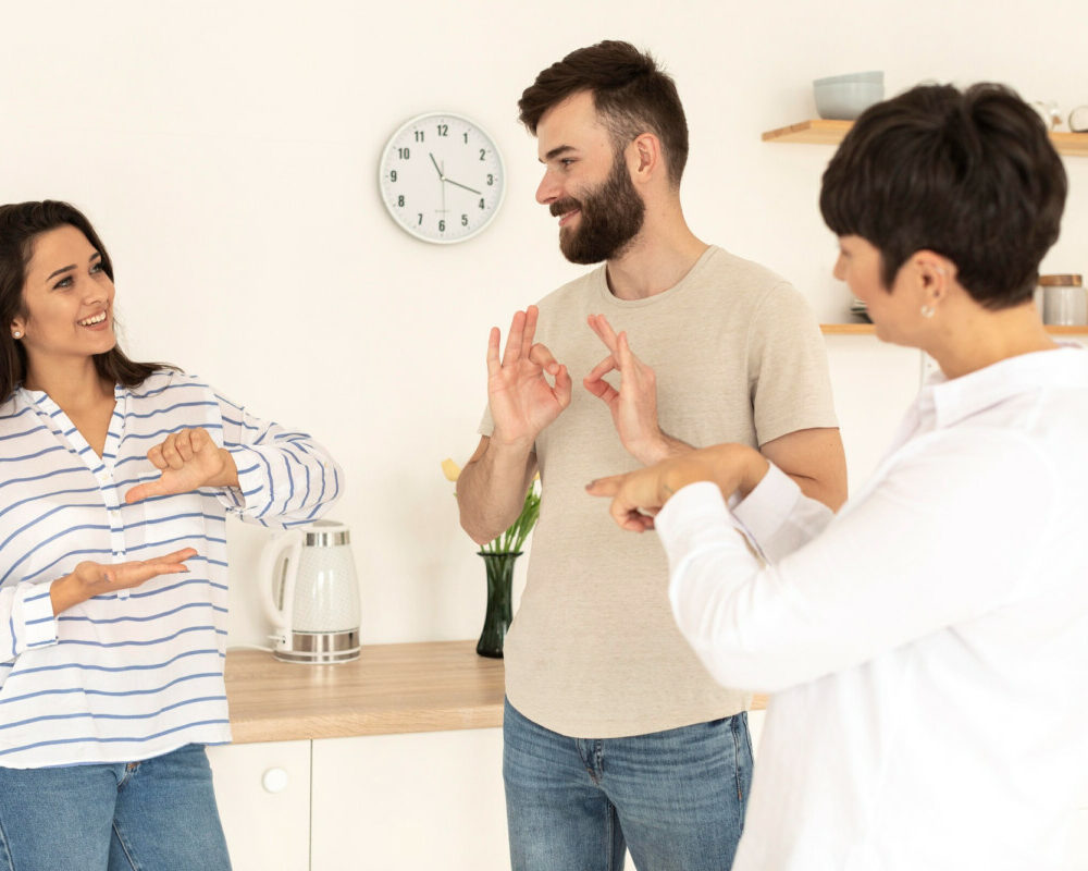 Savoir communiquer sans violence les clés pour des relations harmonieuses et efficaces.