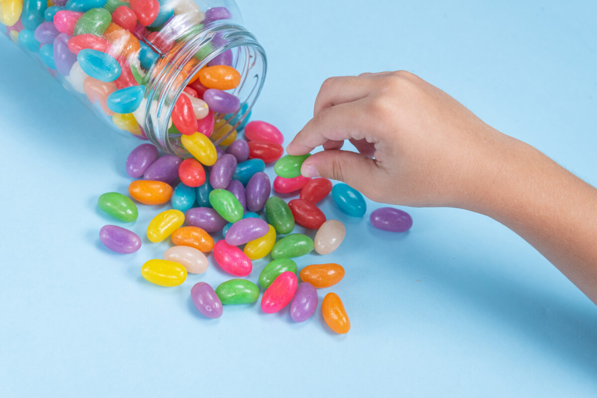 Gummies à la mélatonine pour enfants découvrez les risques des doses élevées