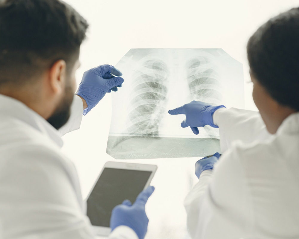 Détection tuberculose par air exhalé révolution médicale dans le diagnostic précoce de la maladie.