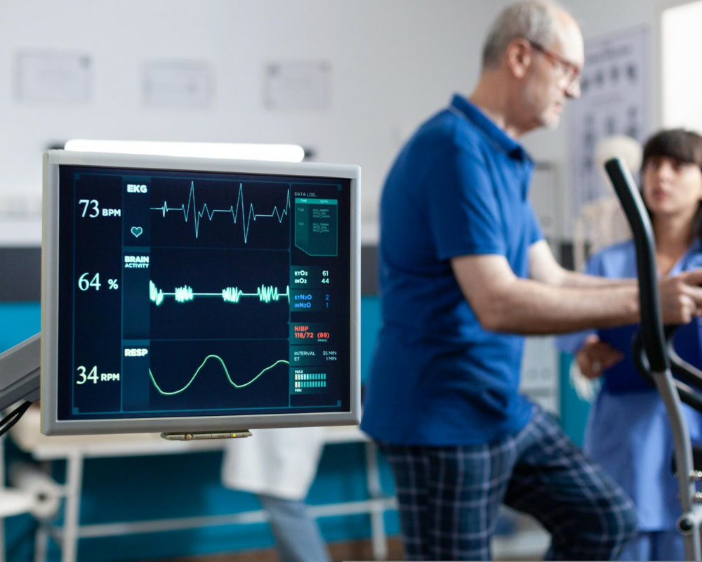 Santé cardiovasculaire comprendre la fréquence cardiaque en fonction de l'âge pour une vie saine.