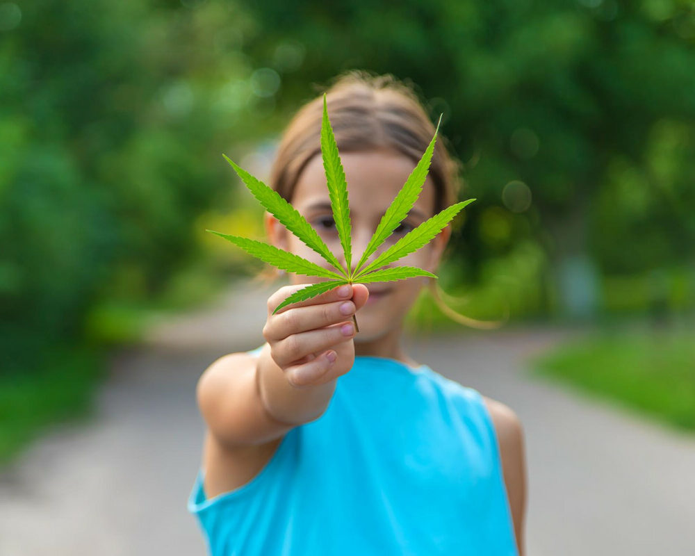 Sécurité du CBD chez les enfants et adolescents conseils et précautions à suivre