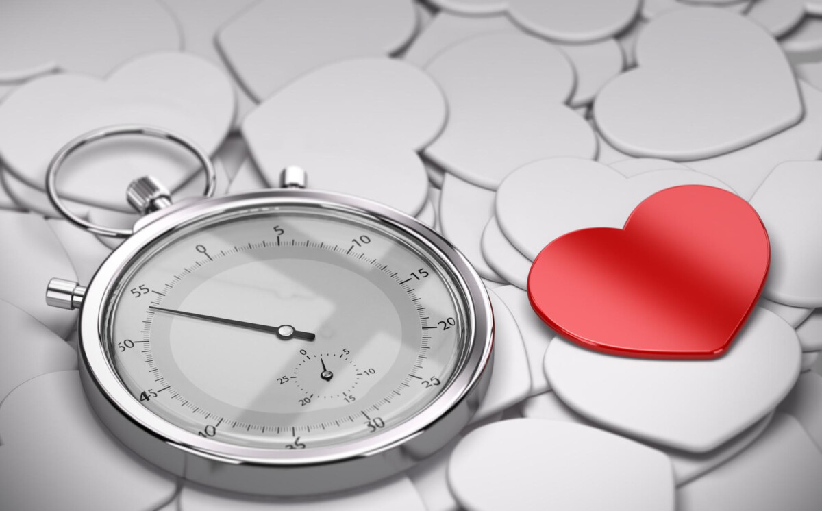 Comment les battements de coeur impactent votre perception du temps