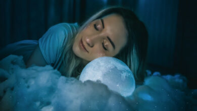 Découvrez pourquoi dormir plus en hiver est essentiel selon la science