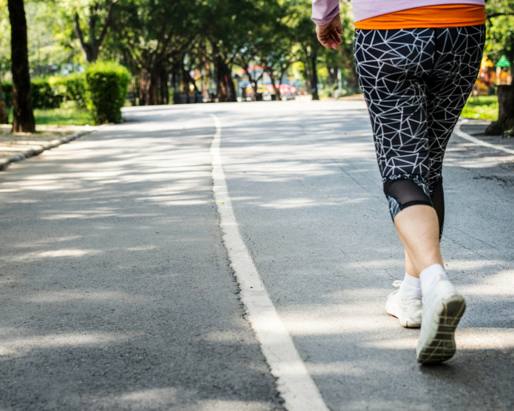 Marcher 11 minutes par jour une étude révèle son impact majeur sur la longévité