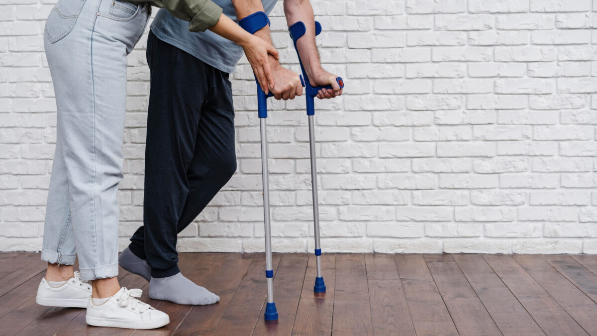 Rétablissement de la marche grâce à un implant une lueur d'espoir pour la paraplégie