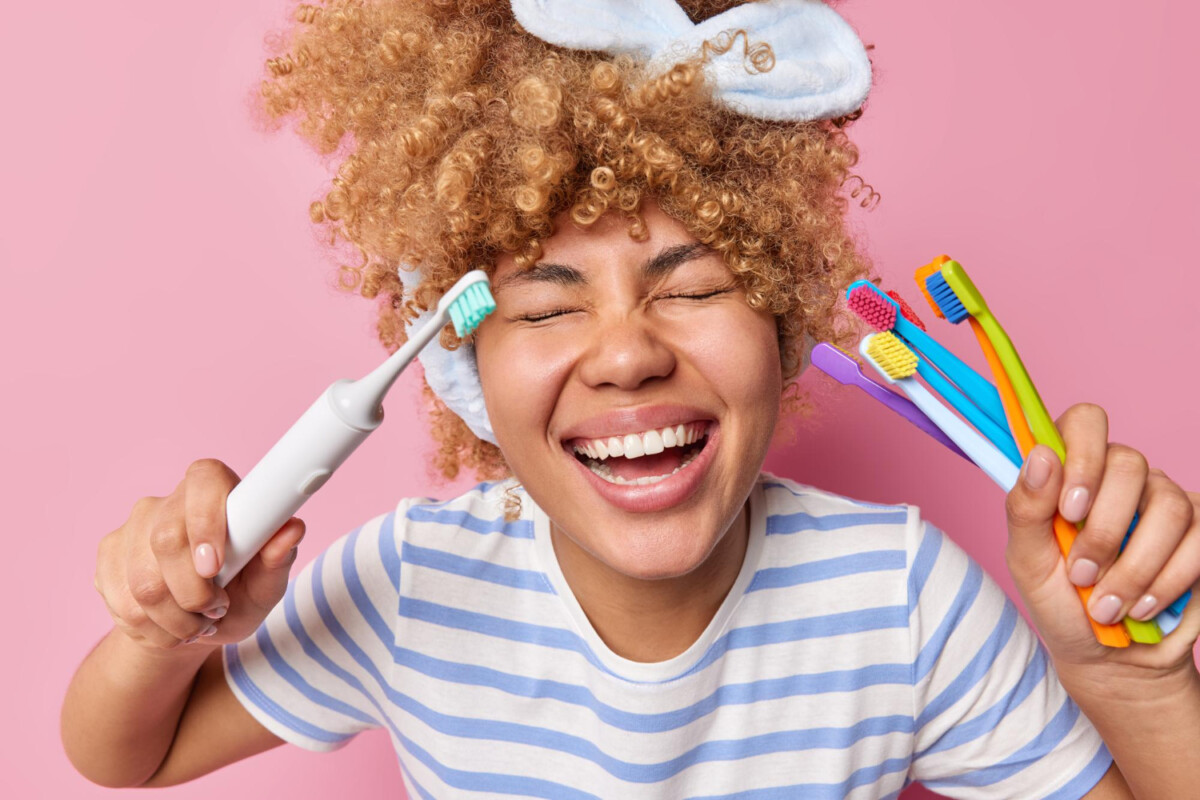 Brosse à dents électrique ou manuelle comment faire le meilleur choix pour votre hygiène buccale ?