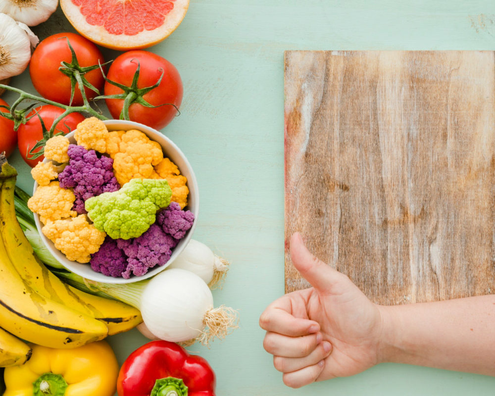 Manger cru bienfaits et précautions pour une alimentation saine et équilibrée.