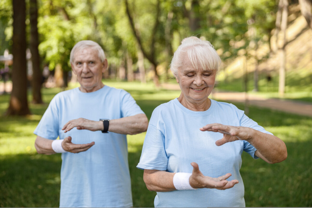 Conseils pratiques pour gérer les changements physiologiques liés au vieillissement et rester en bonne santé.