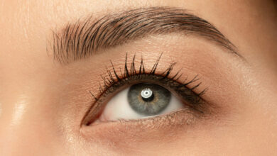 belle-jeune-femme-s-eye-close-up-shot