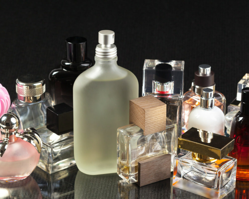 Santé et sécurité décryptage des risques liés aux parfums et conseils pour une utilisation prudente