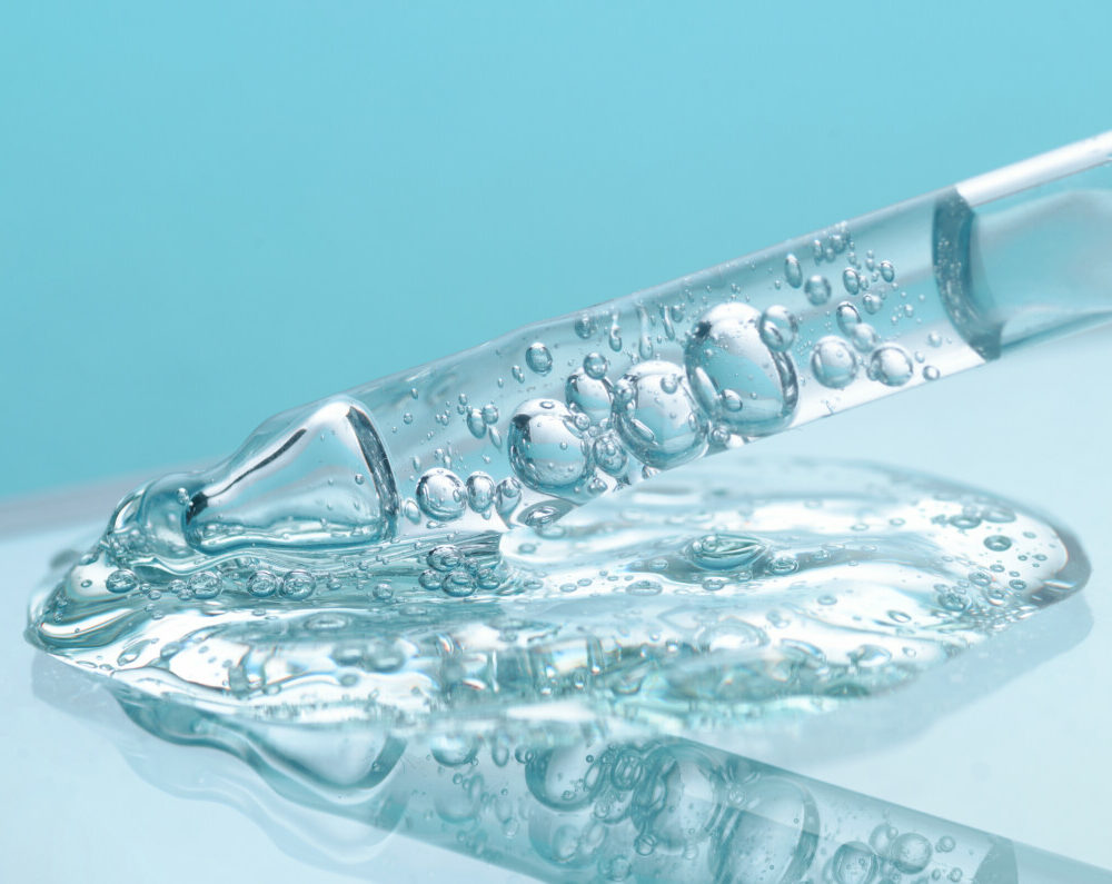 close-up-hyaluronic-acid-tratment