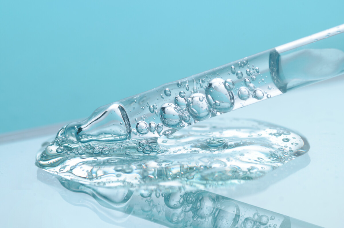 close-up-hyaluronic-acid-tratment