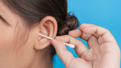 Santé auditive préservée : Pourquoi il faut abandonner l'usage des cotons-tiges dès maintenant
