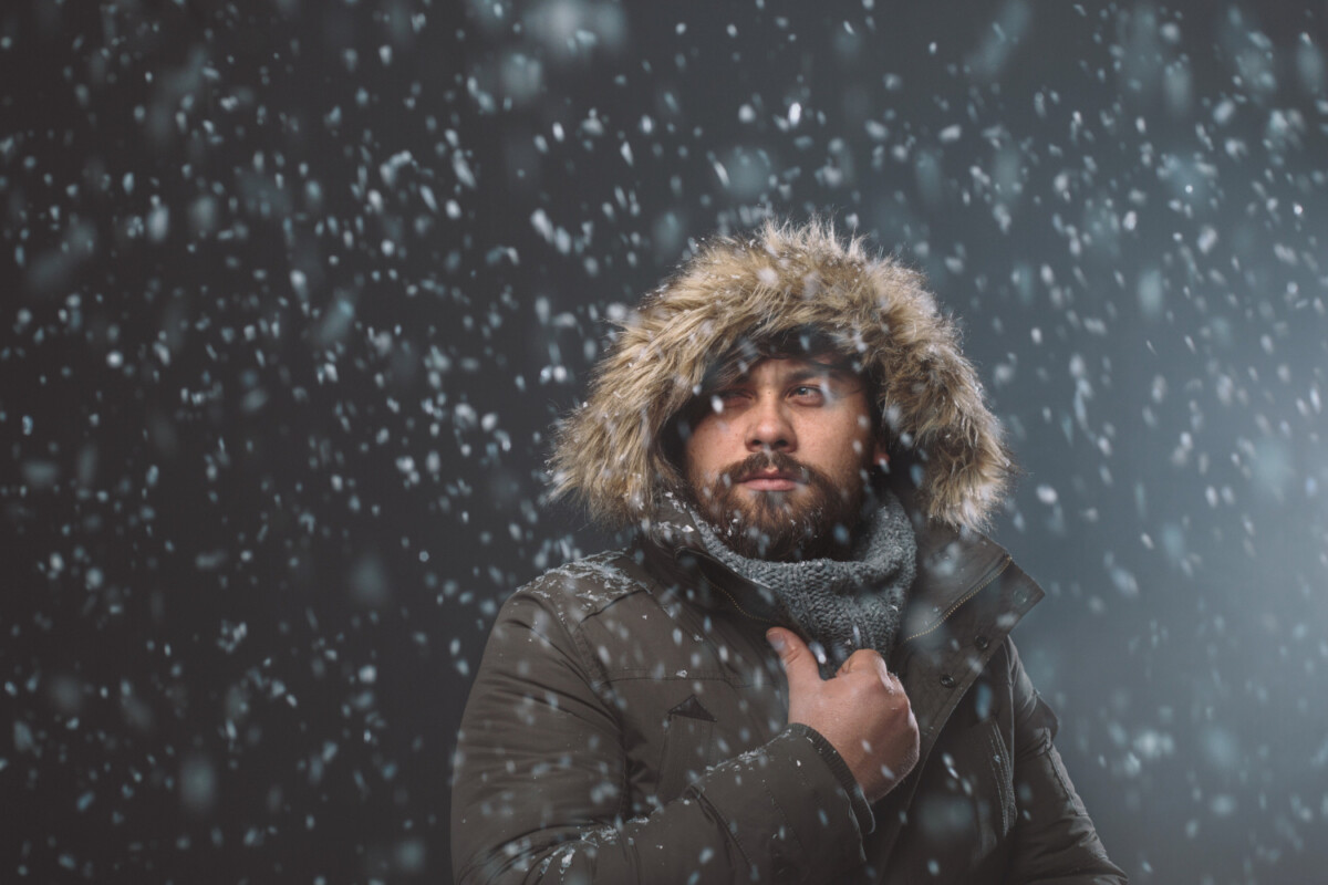 Soyez prêts à affronter l'hiver avec nos astuces pour résister au froid et éviter les pièges