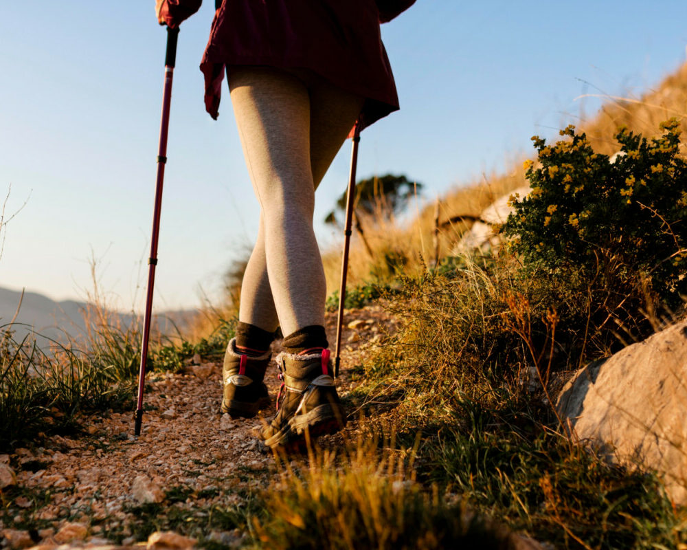 Santé cardiovasculaire ernforcée : Les bienfaits du rucking en marche sportive